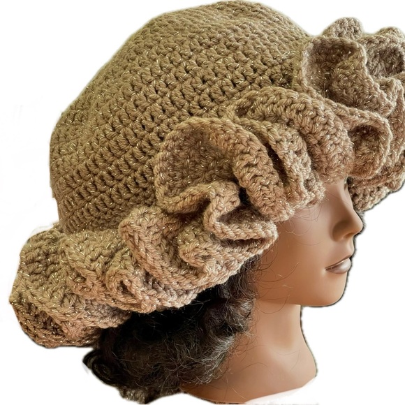 Taupe Sprinkle Crochet Ruffle hat handmade 👒 - Picture 2 of 3